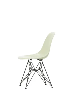 Vitra Eames Fiberglass Chair DSR, sortlakeret fra><noscript><img width=