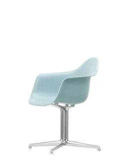 Vitra Eames Plastic Armchair DAL fra><noscript><img width=