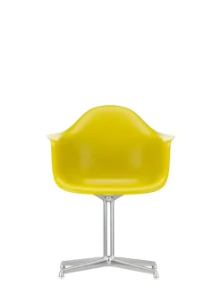 Vitra Eames Plastic Armchair DAL fra><noscript><img width=