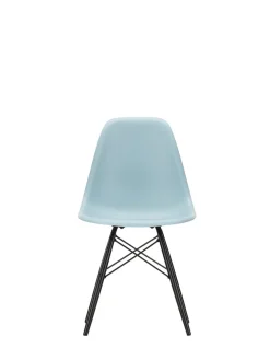 Vitra Eames Plastic Side Chair DSW, sortlakeret ahorntræ fra><noscript><img width=