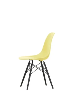 Vitra Eames Plastic Side Chair DSW, sortlakeret ahorntræ fra><noscript><img width=