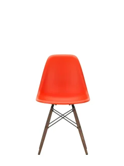 Vitra Eames Plastic Side Chair DSW, mørkbejdset ahorntræ fra><noscript><img width=