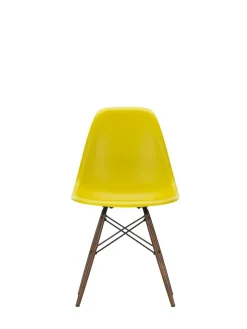 Vitra Eames Plastic Side Chair DSW, mørkbejdset ahorntræ fra><noscript><img width=