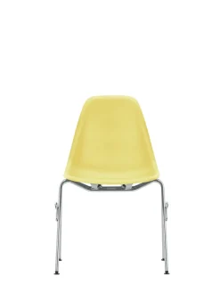 Vitra Eames Plastic Side Chair DSS-N, stabelbar fra><noscript><img width=