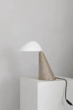 Fredericia Furniture Fellow Bordlampe fra><noscript><img width=