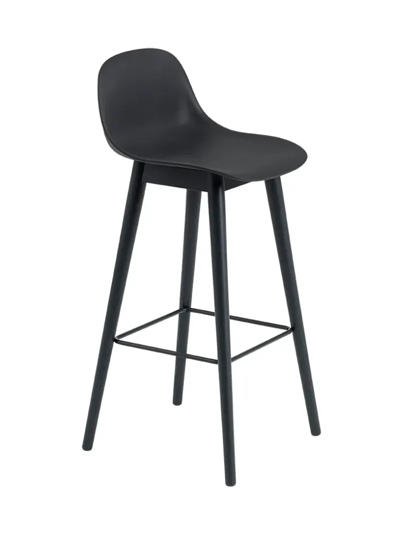 Muuto Fiber Bar Stool Wood w. back fra> Barstole