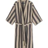 Ferm Living Field Robe, sand/black fra> Tøj|Badeværelsestekstiler