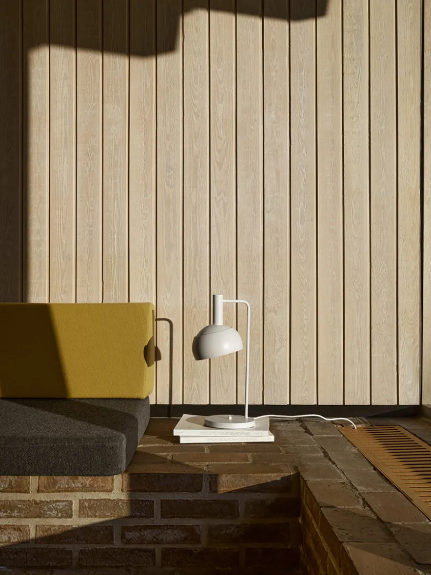 Louis Poulsen FJ Elements Table Lamp fra> Spots