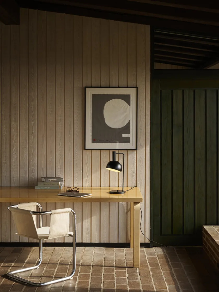 Louis Poulsen FJ Elements Table Lamp fra> Spots
