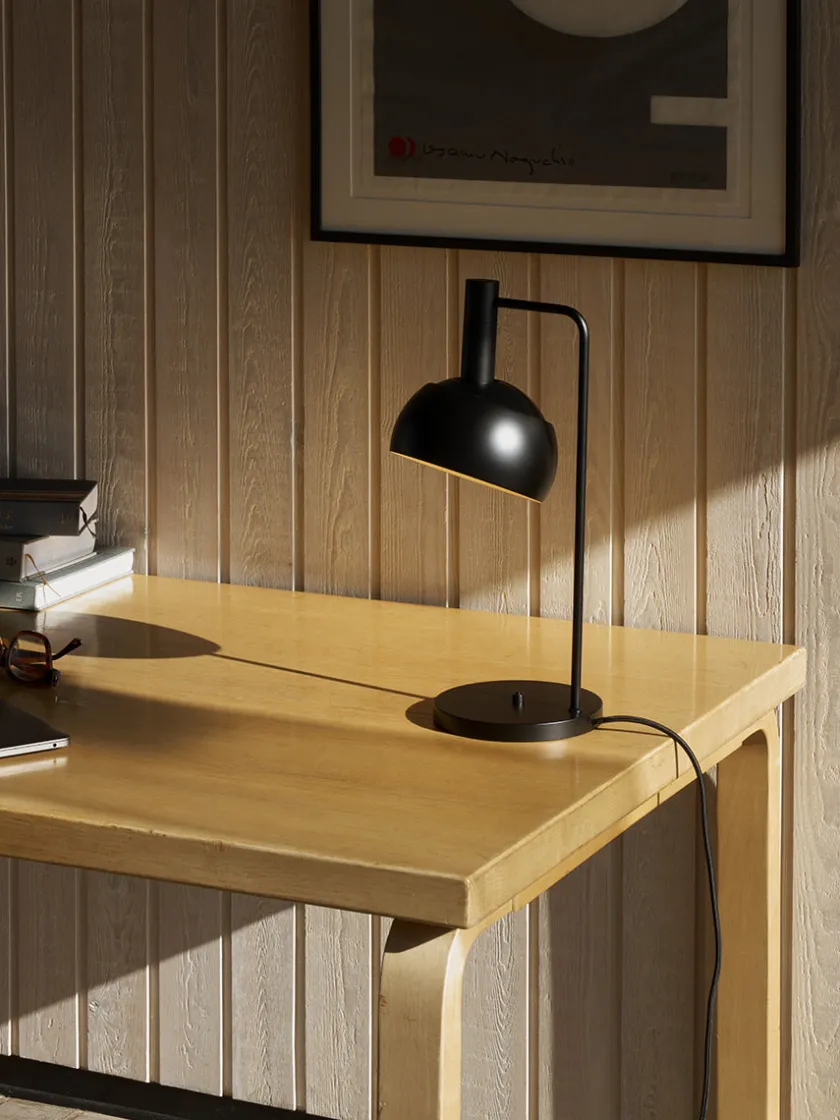 Louis Poulsen FJ Elements Table Lamp fra> Spots