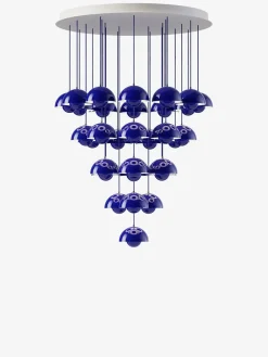 &Tradition Flowerpot Chandelier VP10, 10 pendants reversed fra><noscript><img width=