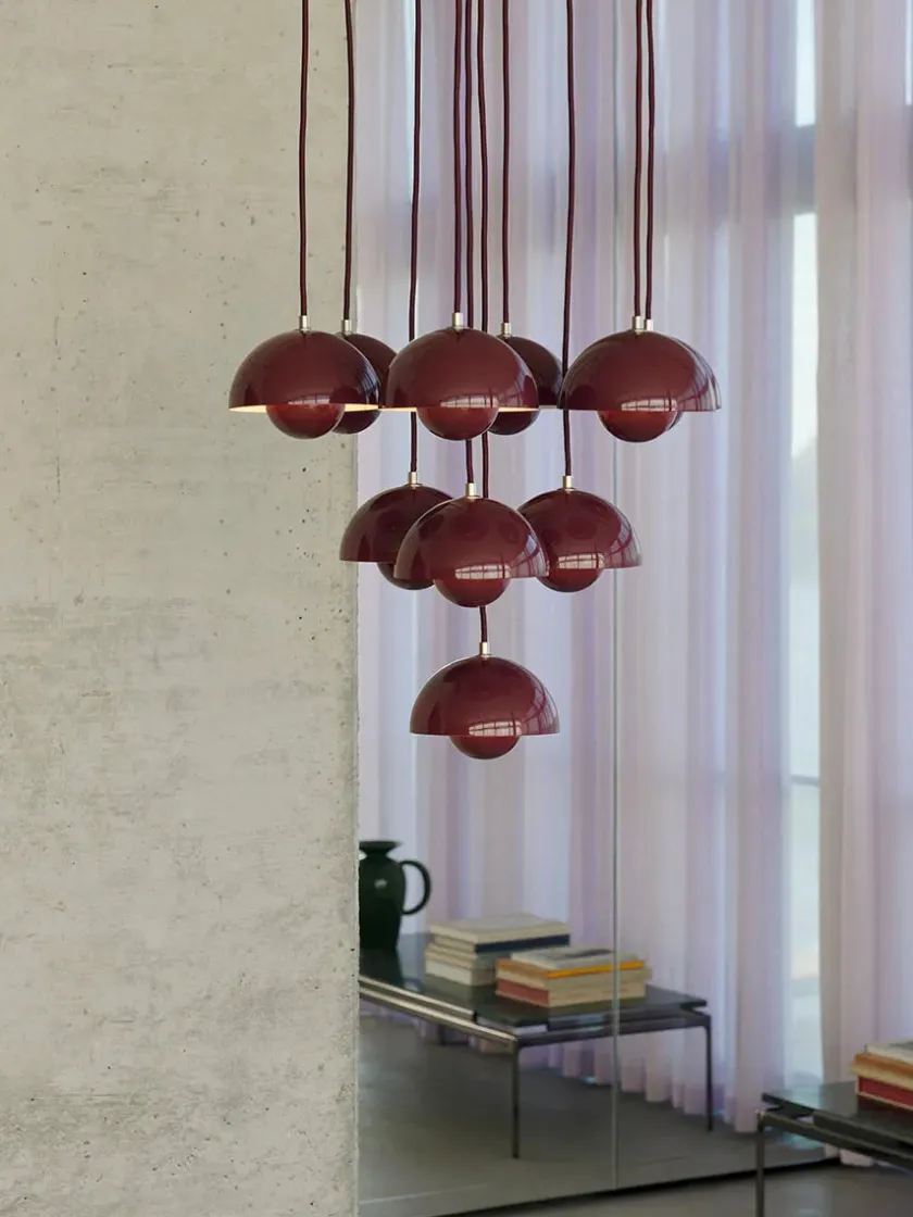 &Tradition Flowerpot Chandelier VP10, 31 pendants fra> Spots|Lysekroner