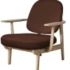 Fritz Hansen Fred Lænestol, lakeret eg fra> Loungestole|Lænestole