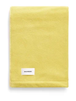 Magniberg Gelato Towel, passion yellow fra> Badeværelsestekstiler