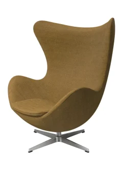 Fritz Hansen Ægget, sort læder/aluminium af Arne Jacobsen><noscript><img width=