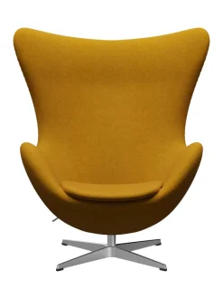 Fritz Hansen Ægget, sort læder/aluminium af Arne Jacobsen><noscript><img width=