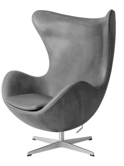 Fritz Hansen Ægget, sort læder/aluminium af Arne Jacobsen><noscript><img width=