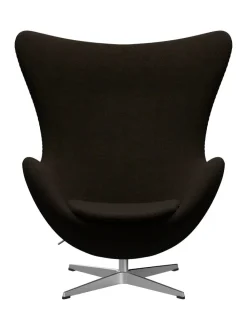 Fritz Hansen Ægget, sort læder/aluminium af Arne Jacobsen><noscript><img width=