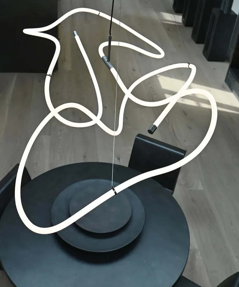 101 Copenhagen Ghost Chandelier, Big, Chrome fra> Lysekroner|Spots