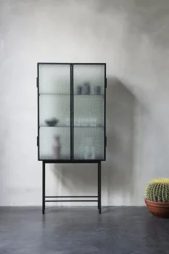 Ferm Living Haze Vitrineskab fra><noscript><img width=