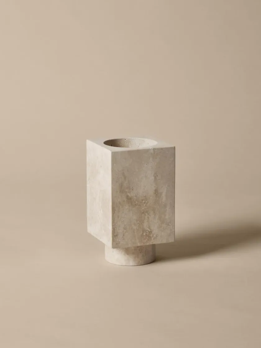 Ferm Living Hew vase, travertin fra> Gaver Til Hende|Vaser