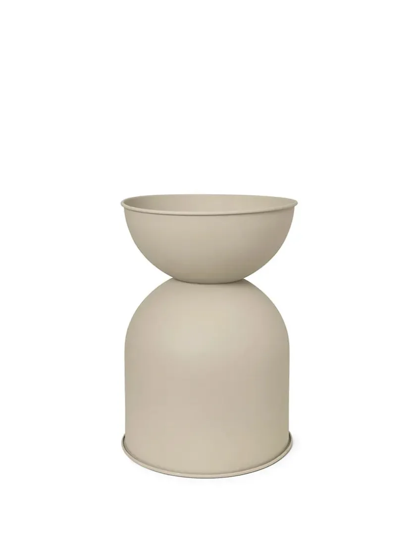 Ferm Living Hourglass Pot, sort fra> Vaser