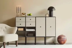 Audo Copenhagen Ingeborg med Fodskammel, sahara fra><noscript><img width=