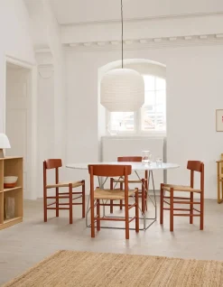 Fredericia Furniture J39 Folkestolen, Khaki grøn af Børge Mogensen><noscript><img width=