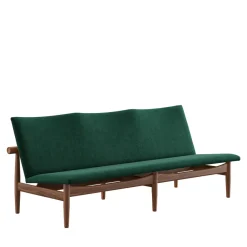 House of Finn Juhl Japan 3 pers. sofa, valnød af Finn Juhl><noscript><img width=