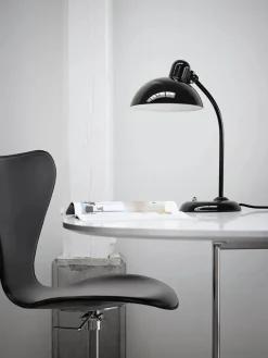 Fritz Hansen Kaiser Idell Bordlampe, kipbar fra><noscript><img width=