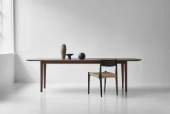DK3 Kia's Table fra><noscript><img width=