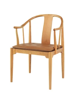 Fritz Hansen Kinastolen af Hans J. Wegner> Spisebordsstole