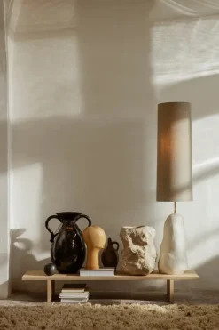 Ferm Living Kona Display Table fra> Sideborde Og Små Borde