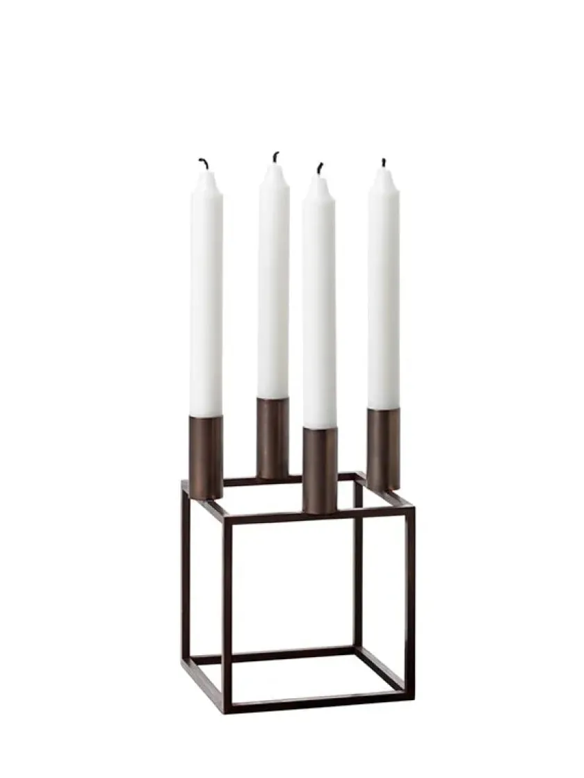 Audo Copenhagen Kubus 4 Lysestage, hvid fra> Adventsstager|Lysestager
