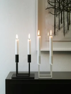 Audo Copenhagen Kubus Line Lysestage, sort fra><noscript><img width=