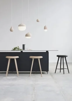 Mater Lav barstol i sortbejdset bøg fra><noscript><img width=