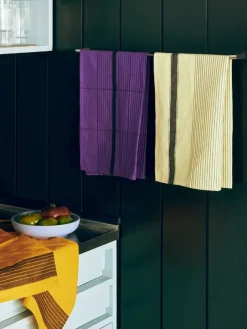 HAY Linear Tea Towel fra> Køkkentekstiler