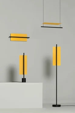 Santa & Cole Lámina Dorada 45 Bordlampe fra Santa and Cole><noscript><img width=