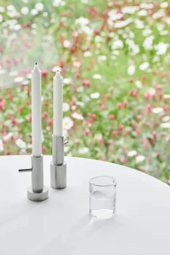 Fritz Hansen Lysestage #2 messing af Jaime Hayon><noscript><img width=