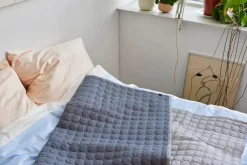 HAY Mega Dot Sengetæppe fra><noscript><img width=