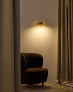 GUBI Multi-Lite væglampe fra><noscript><img width=