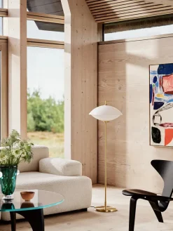 Fritz Hansen Musling Gulvlampe fra><noscript><img width=
