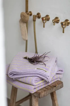 Bongusta Naram towel - Camel & Ultramarine blue fra><noscript><img width=
