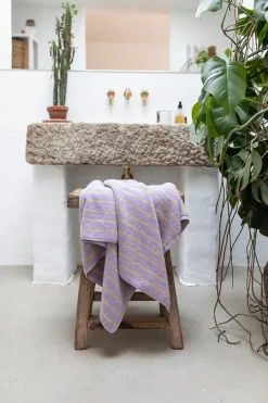 Bongusta Naram towel - Sea foam & Deep teal fra><noscript><img width=