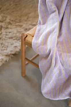 Bongusta Naram towel - Soft Fuchsia fra><noscript><img width=