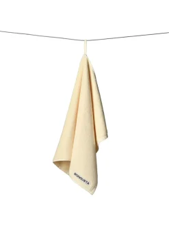 Bongusta Naram towel - Soft Fuchsia fra><noscript><img width=