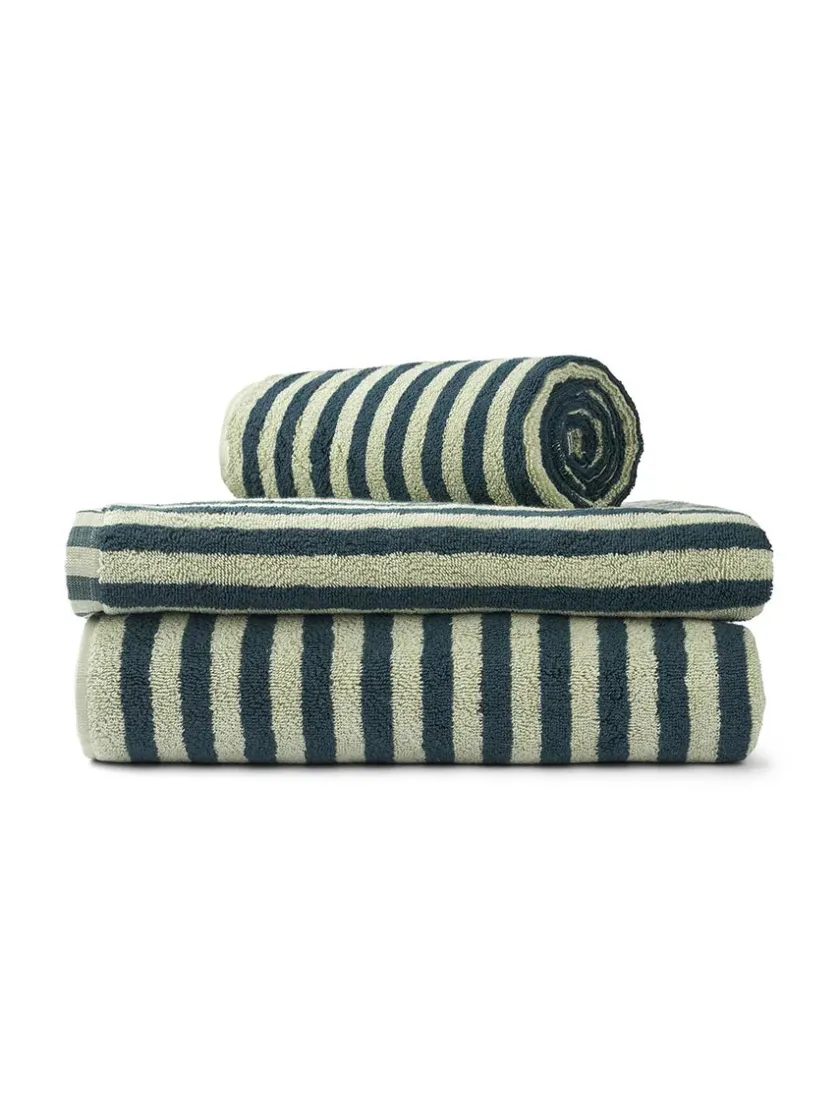 Bongusta Naram towel - Soft Fuchsia fra> Badeværelsestekstiler