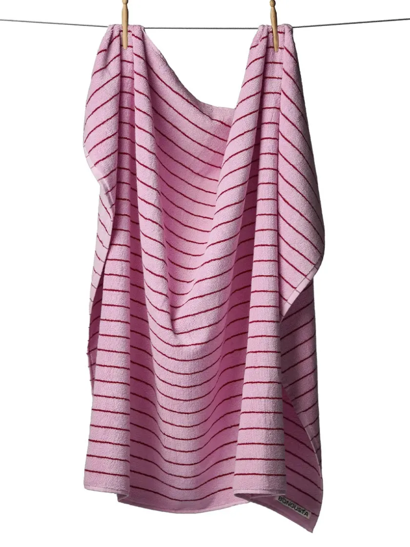 Bongusta Naram towel - Soft Fuchsia fra> Badeværelsestekstiler