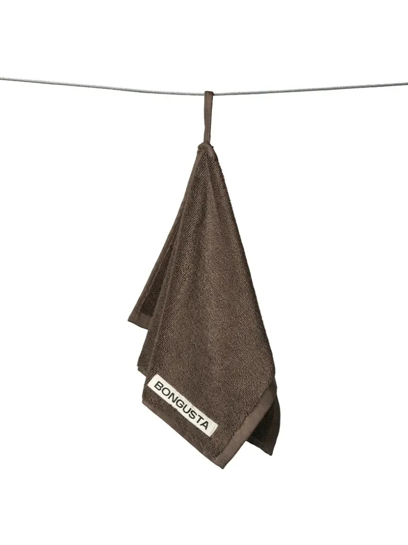 Bongusta Naram towel - Soft Fuchsia fra> Badeværelsestekstiler