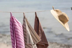 Bongusta Naram towel - Soft Fuchsia fra><noscript><img width=